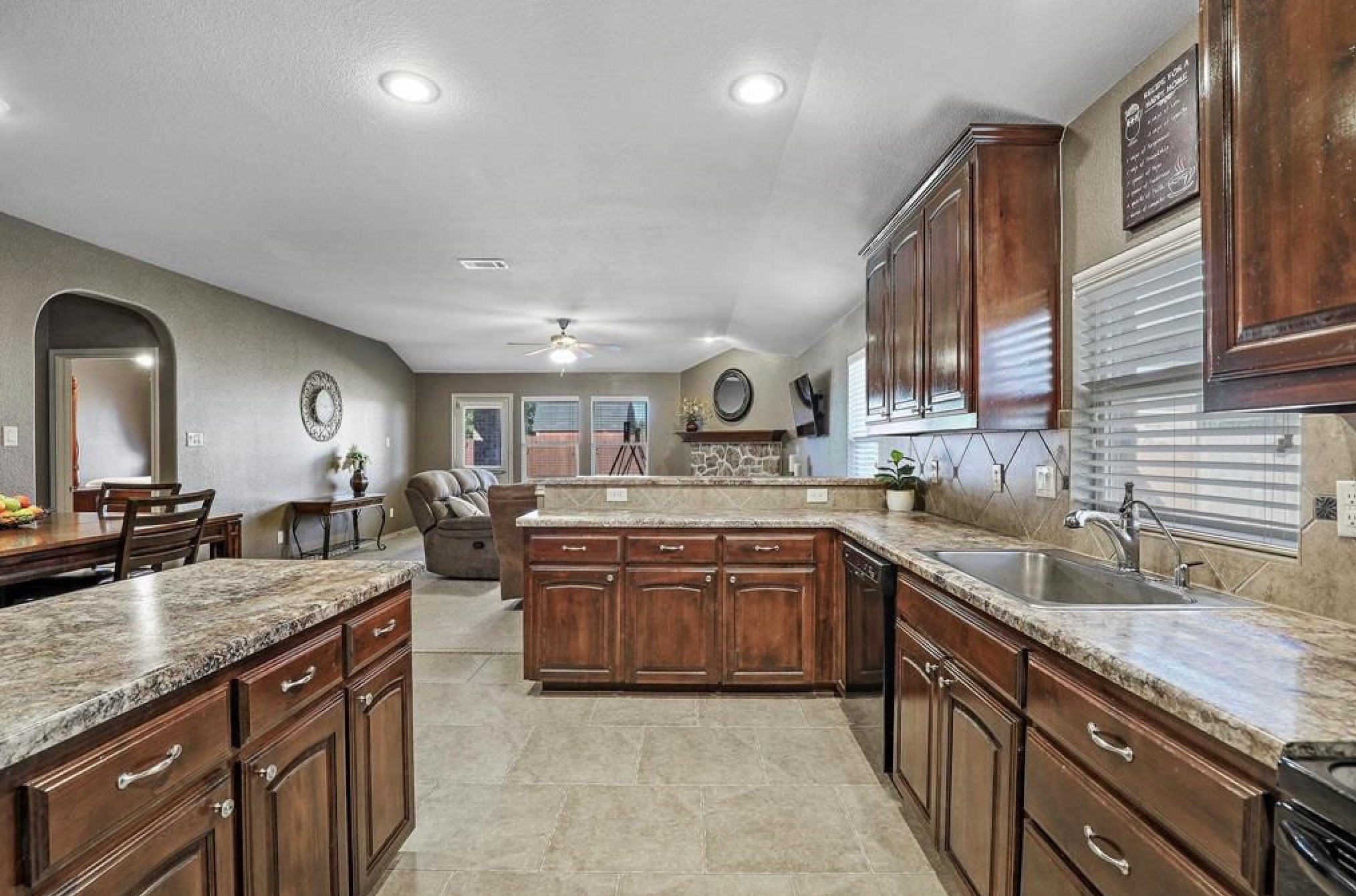 4516 Remuda Lane Denton TX 76226