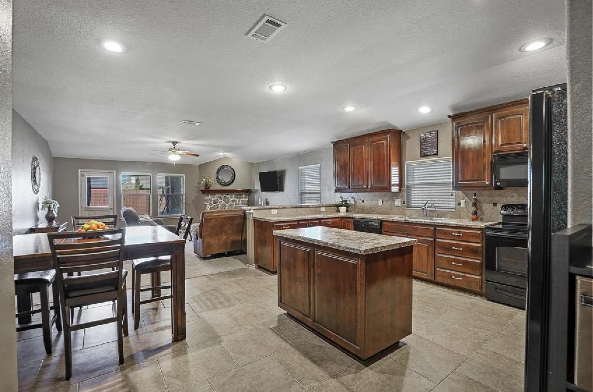 4516 Remuda Lane Denton TX 76226