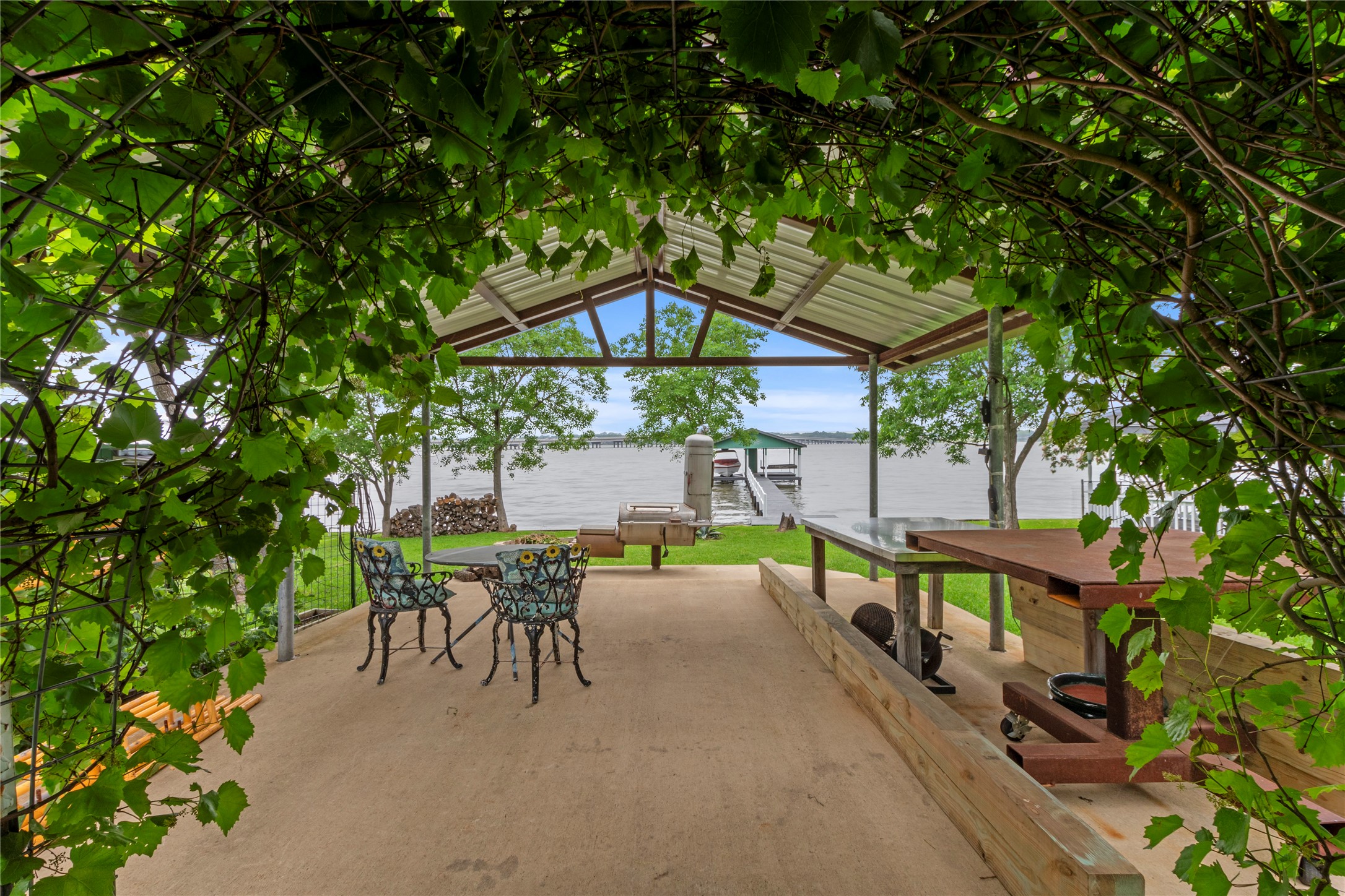 250 Whispering Oaks Trail Payne Springs TX 75156