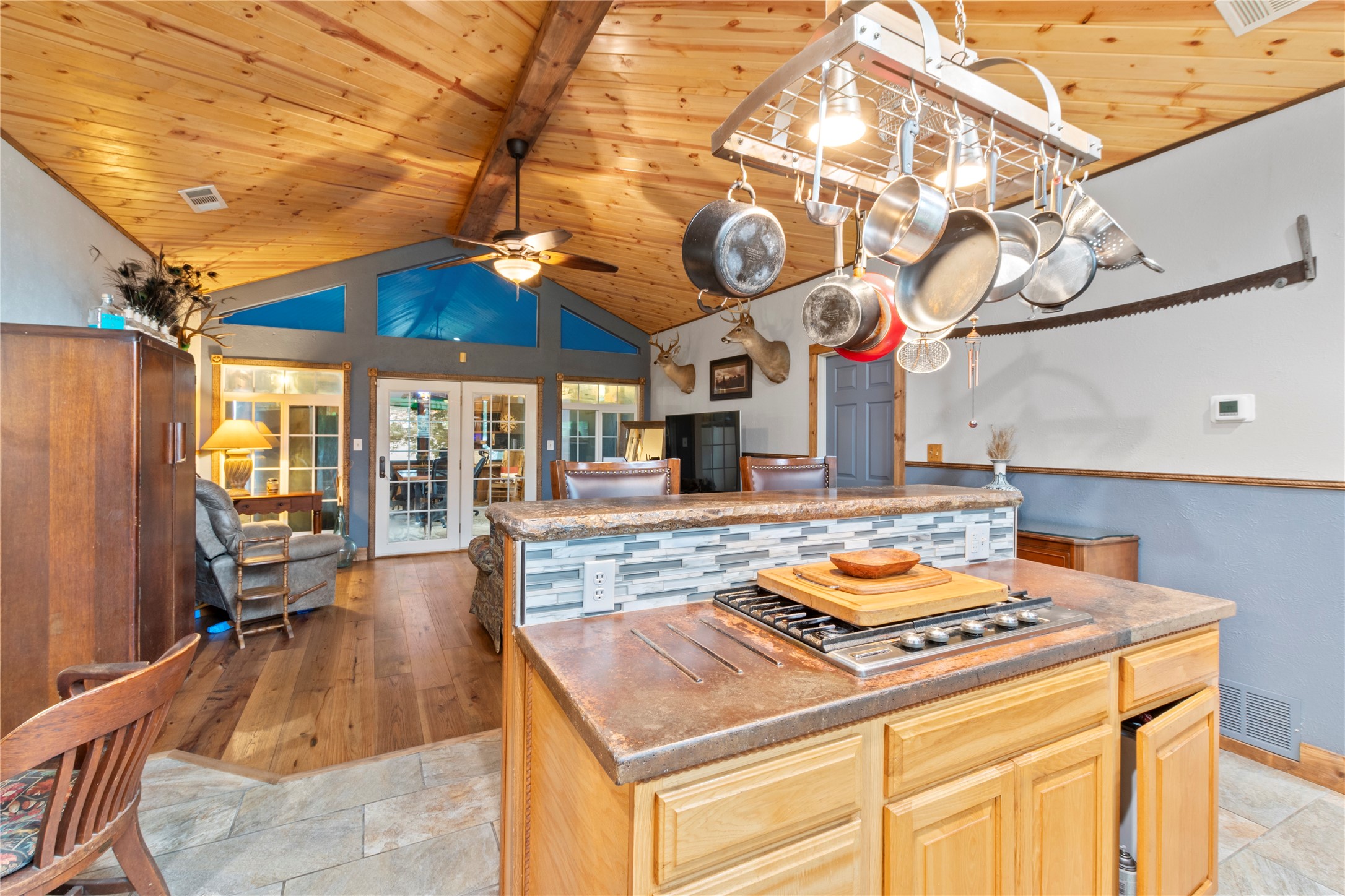 250 Whispering Oaks Trail Payne Springs TX 75156