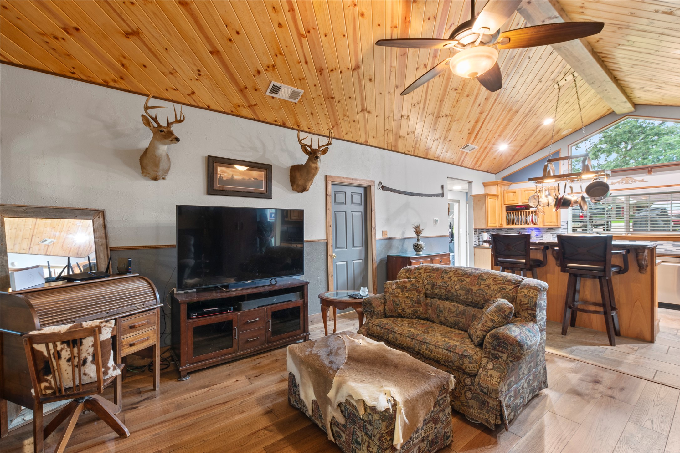 250 Whispering Oaks Trail Payne Springs TX 75156
