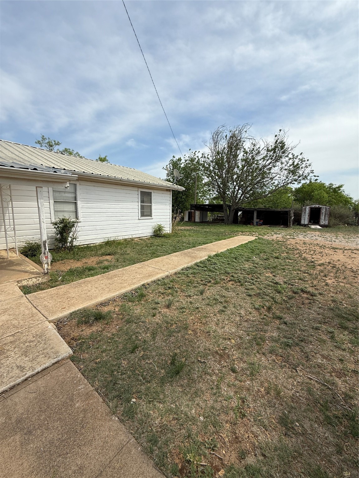 701 Perry Santa Anna TX 76878