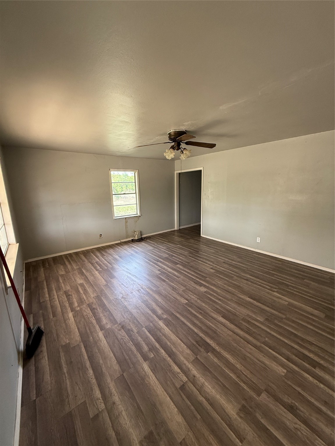 701 Perry Santa Anna TX 76878