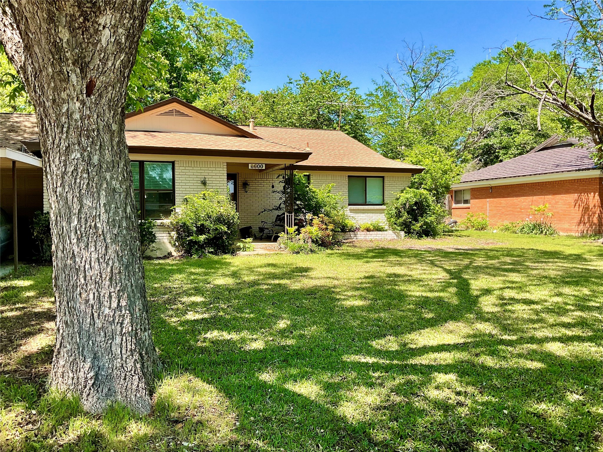 8600 Twilight Drive W Benbrook TX 76116
