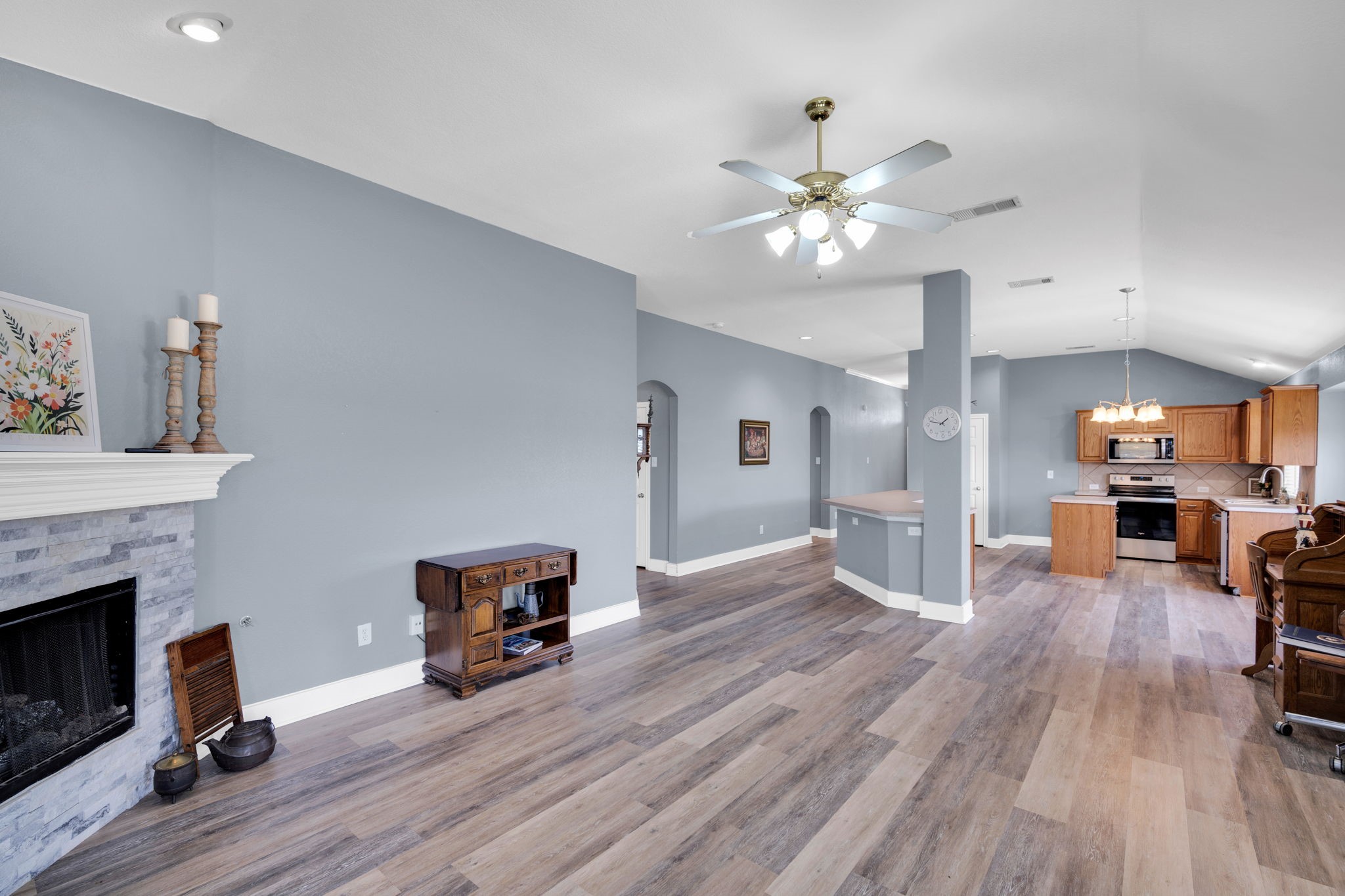 6516 Fairglen Drive Arlington TX 76002