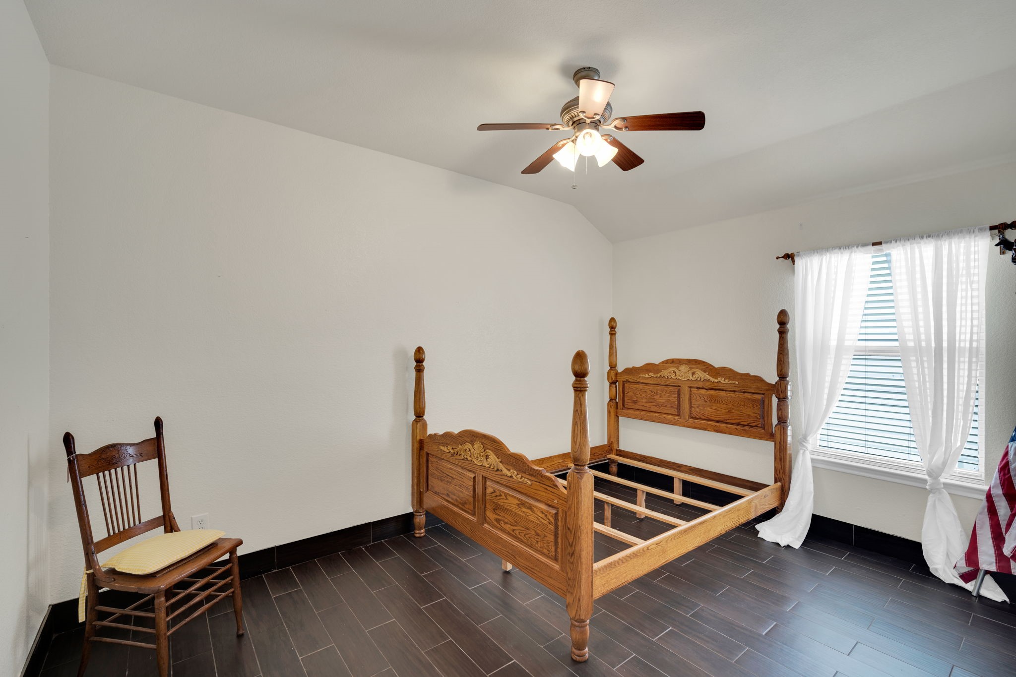6516 Fairglen Drive Arlington TX 76002