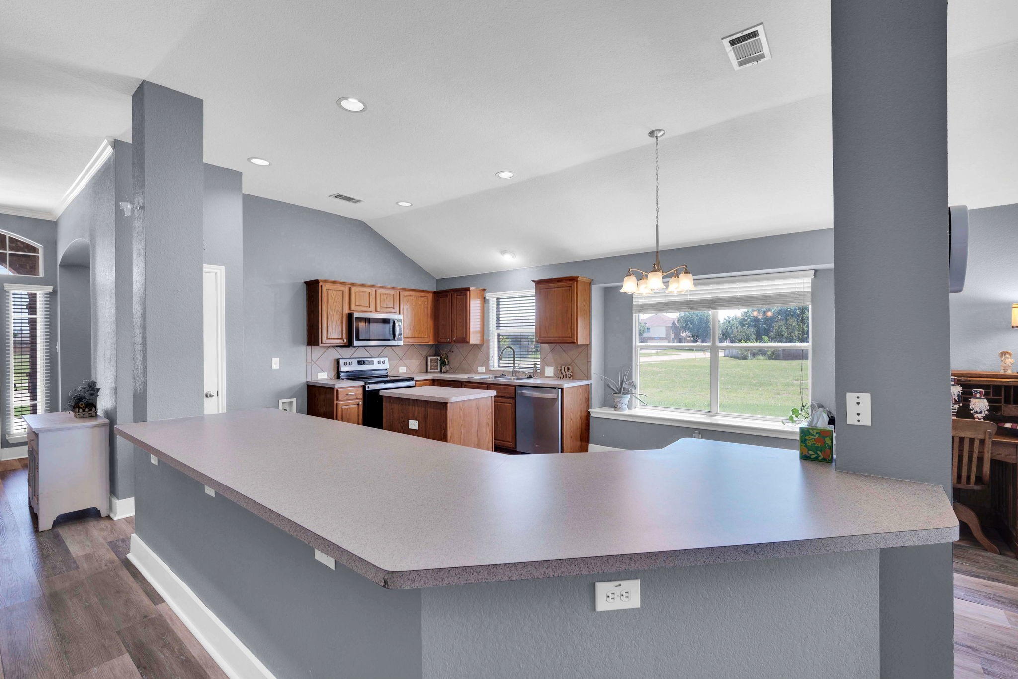 6516 Fairglen Drive Arlington TX 76002