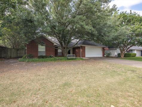 308 Morene Avenue Waxahachie TX 75165
