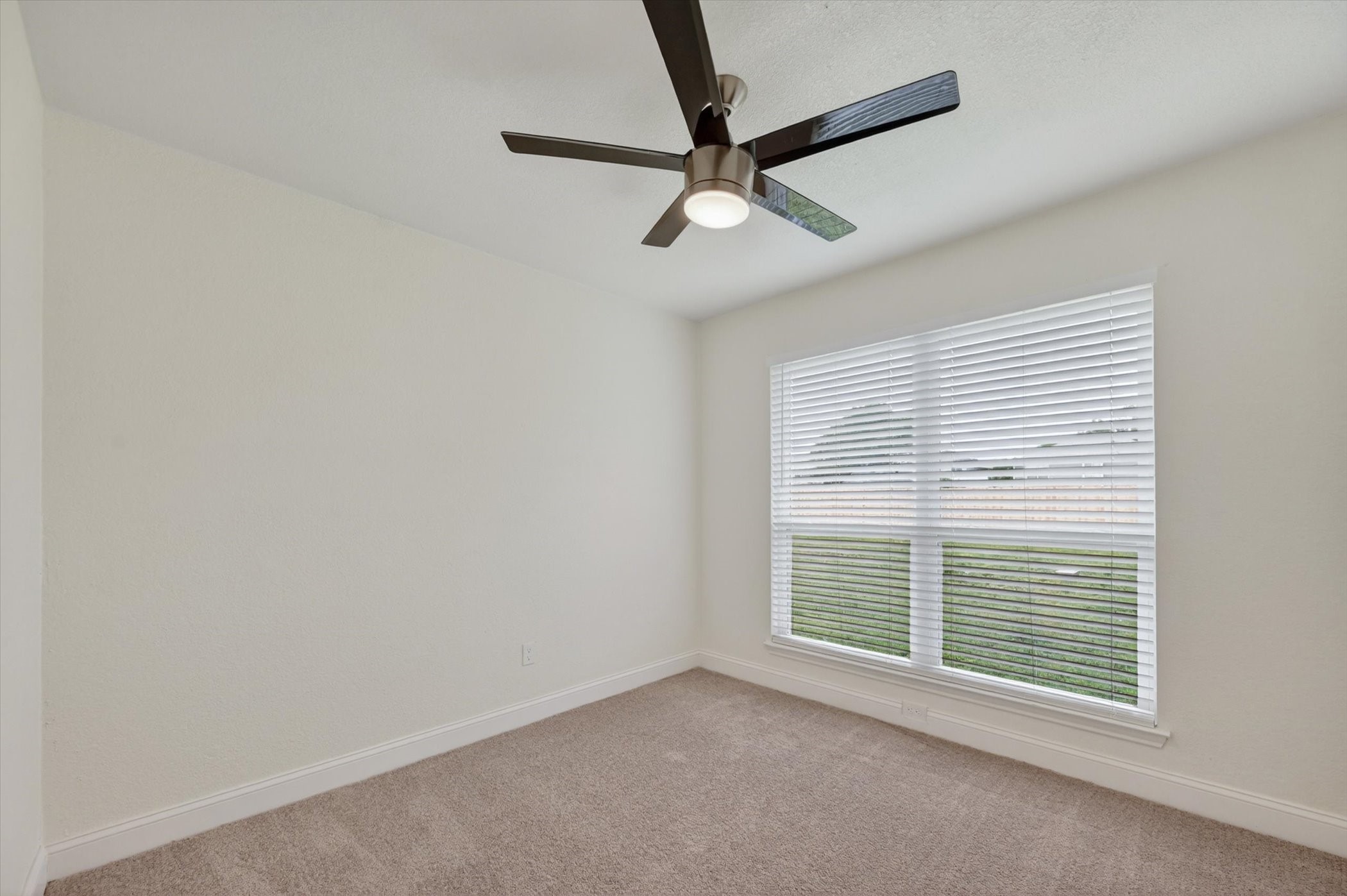 2832 Red Oak Drive Grand Prairie TX 75052