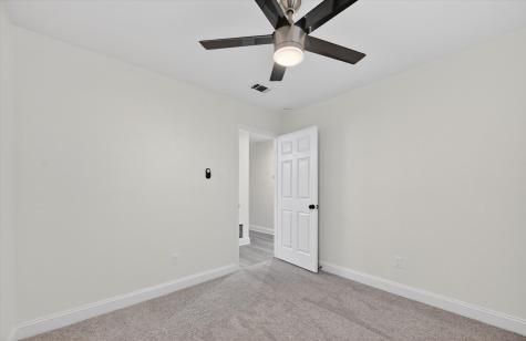 2832 Red Oak Drive Grand Prairie TX 75052