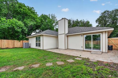2832 Red Oak Drive Grand Prairie TX 75052