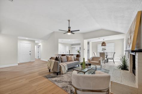 2832 Red Oak Drive Grand Prairie TX 75052