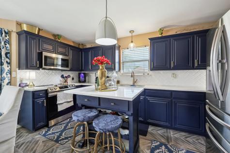 7004 Spoonbill Court Arlington TX 76002