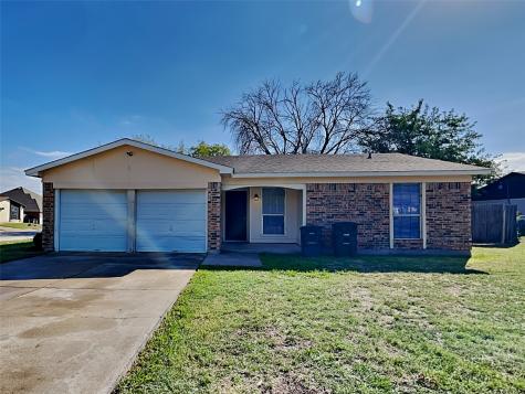 3501 Richardson Court E Fort Worth TX 76119