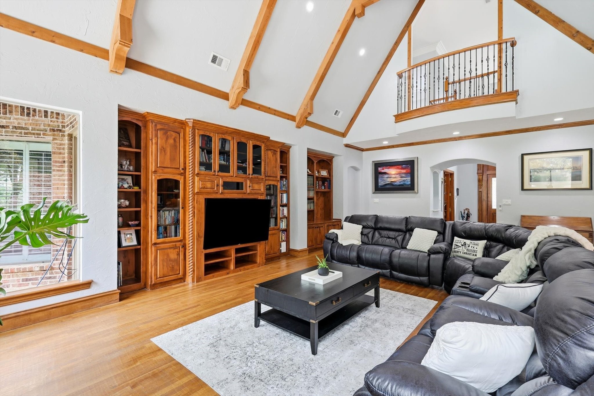 686 Knob Hill Court Argyle TX 76226
