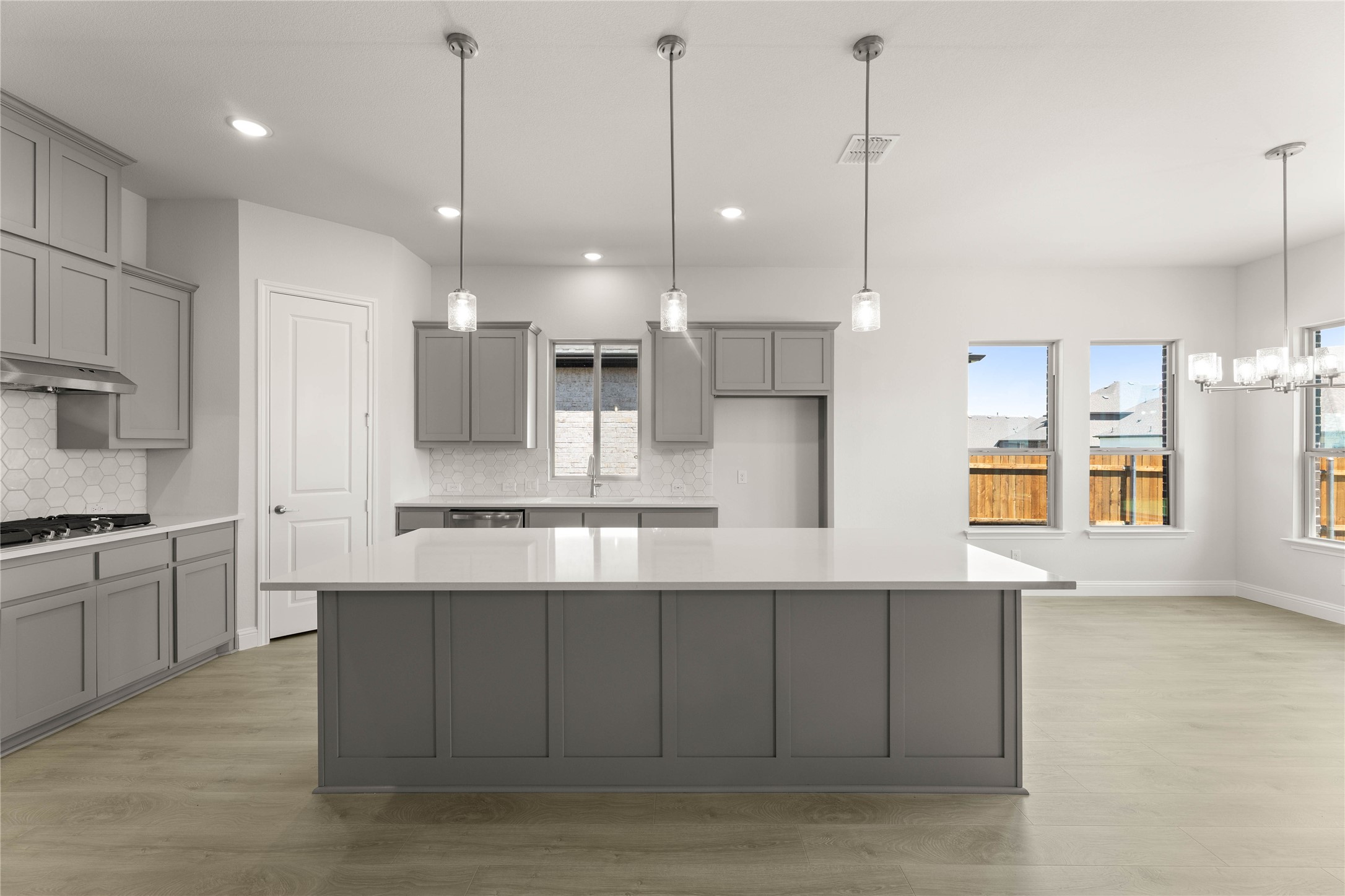 1019 Moss Grove Trail Justin TX 76247