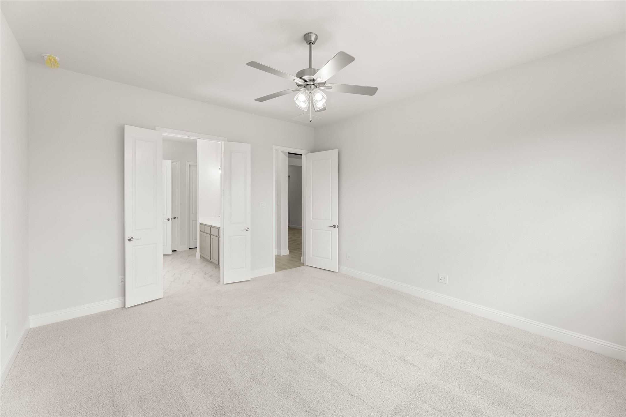 1019 Moss Grove Trail Justin TX 76247
