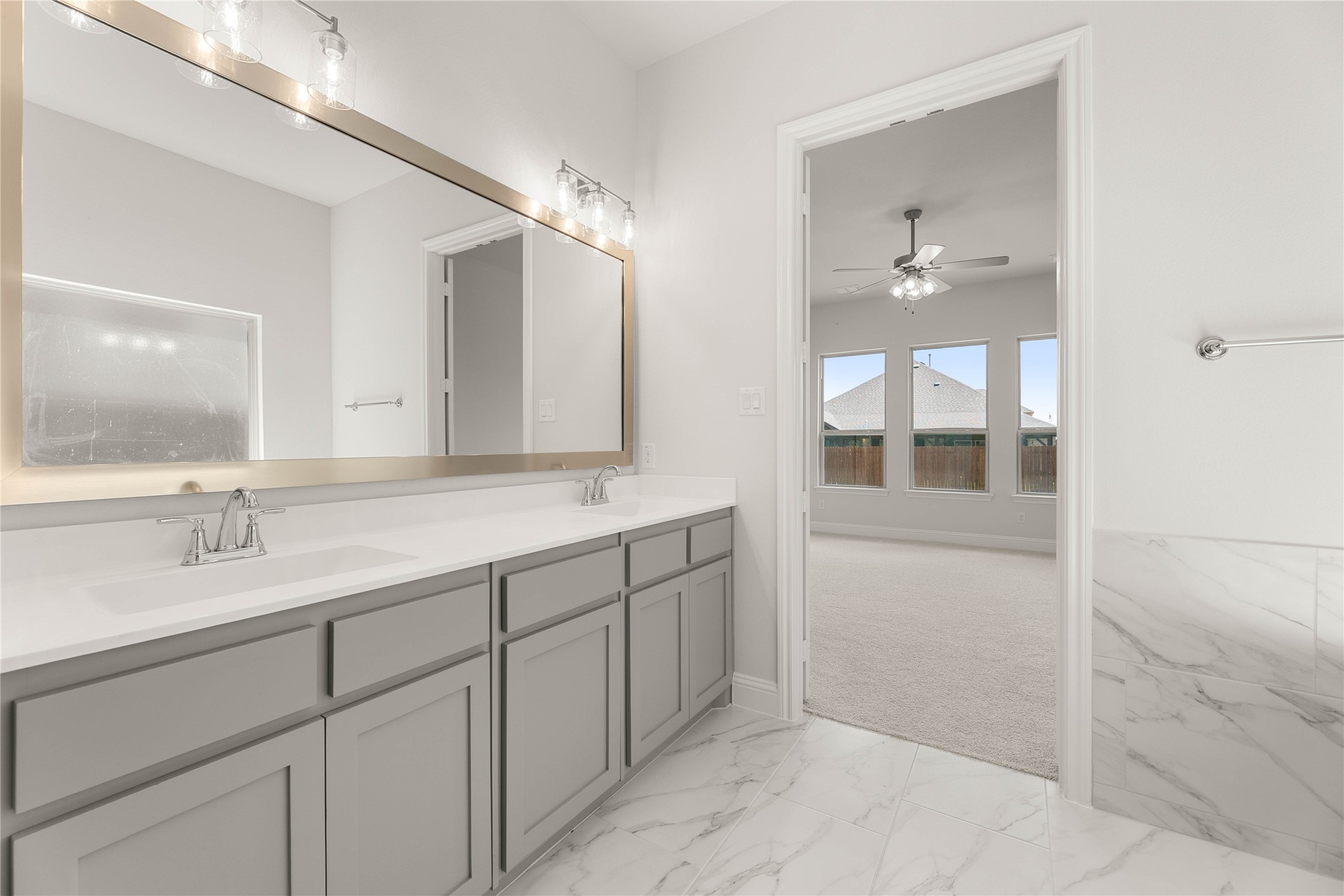 1019 Moss Grove Trail Justin TX 76247