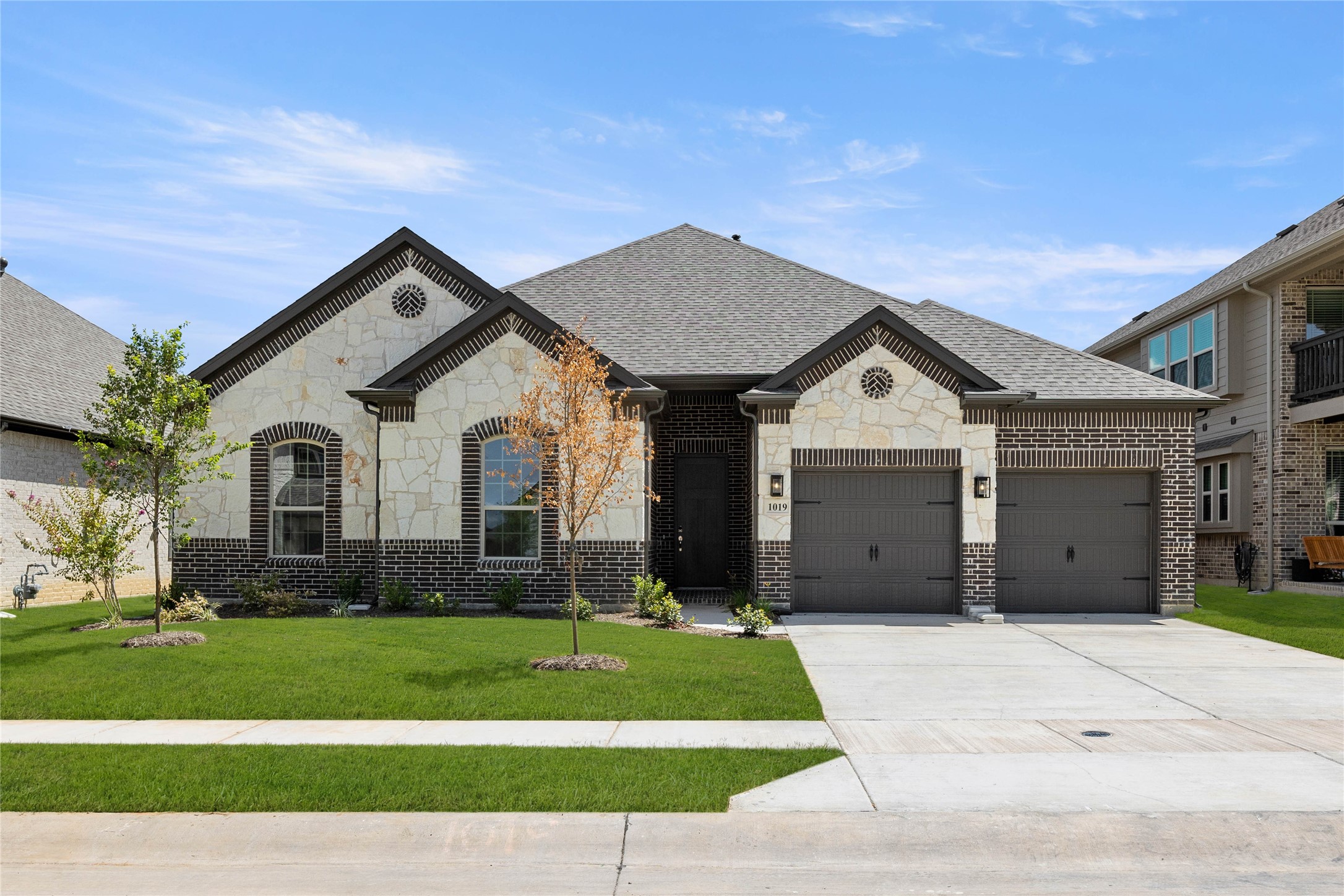 1019 Moss Grove Trail Justin TX 76247