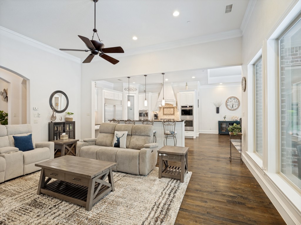 2705 Wolf Creek Drive Lucas TX 75002