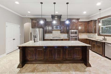 7765 Hickory Spring Lane Tyler TX 75703