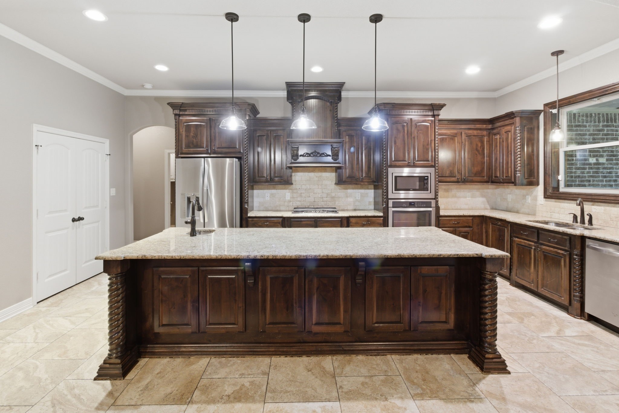 7765 Hickory Spring Lane Tyler TX 75703