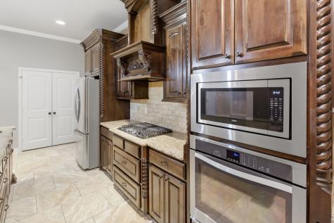 7765 Hickory Spring Lane Tyler TX 75703