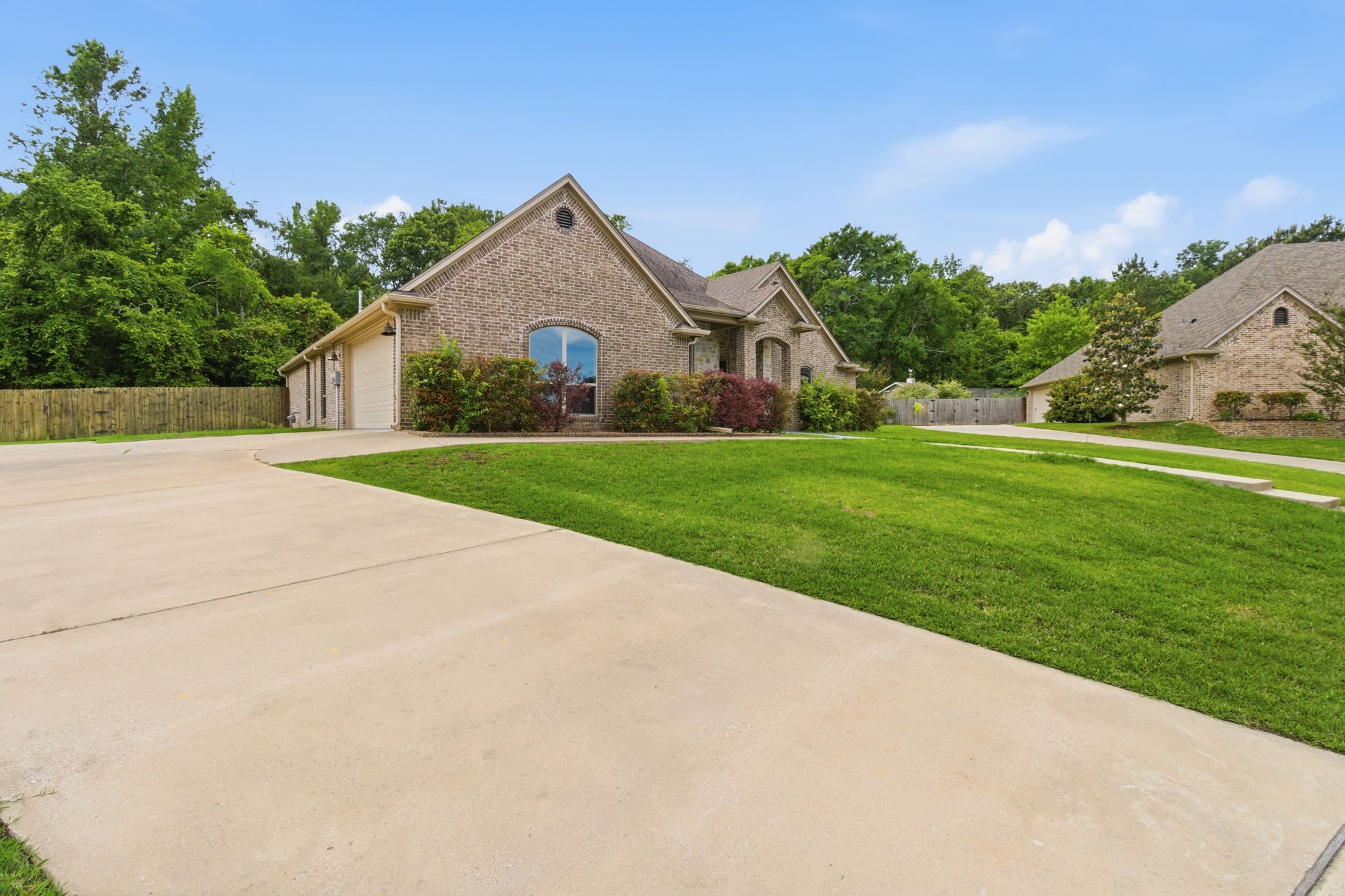 7765 Hickory Spring Lane Tyler TX 75703