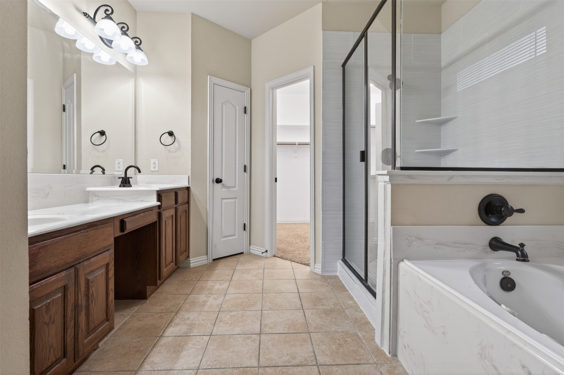 4407 Emerald Leaf Drive Mansfield TX 76063