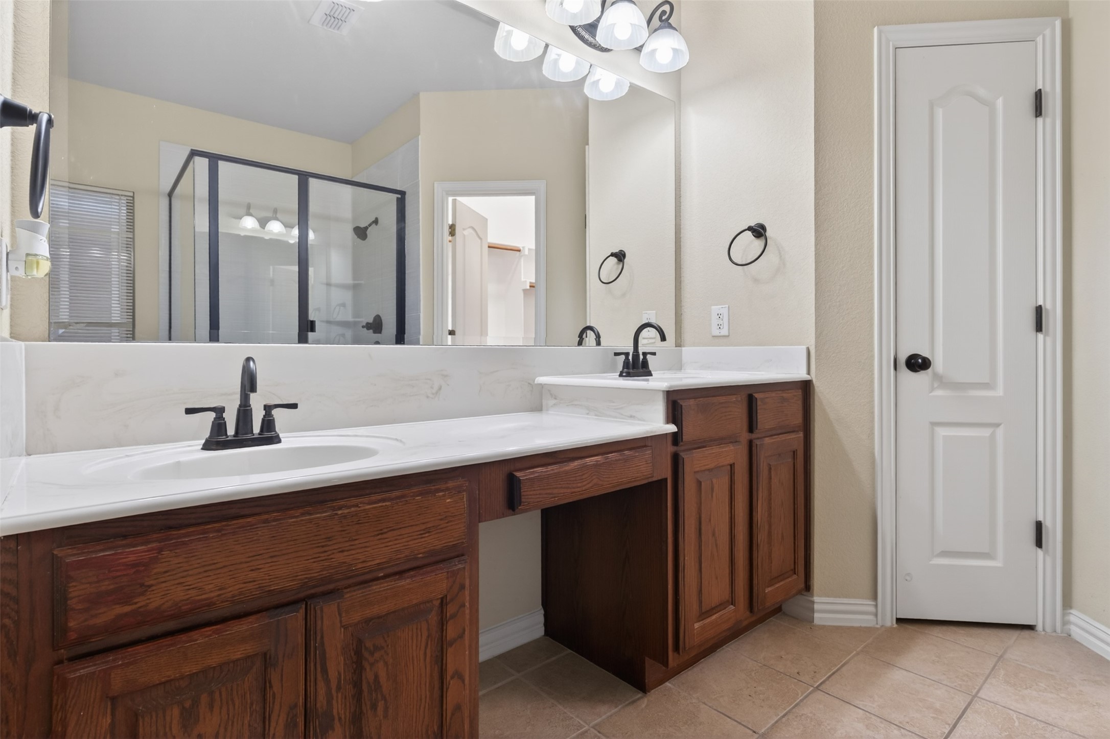 4407 Emerald Leaf Drive Mansfield TX 76063