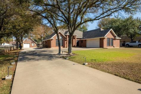 302 Bonita Drive Granbury TX 76049
