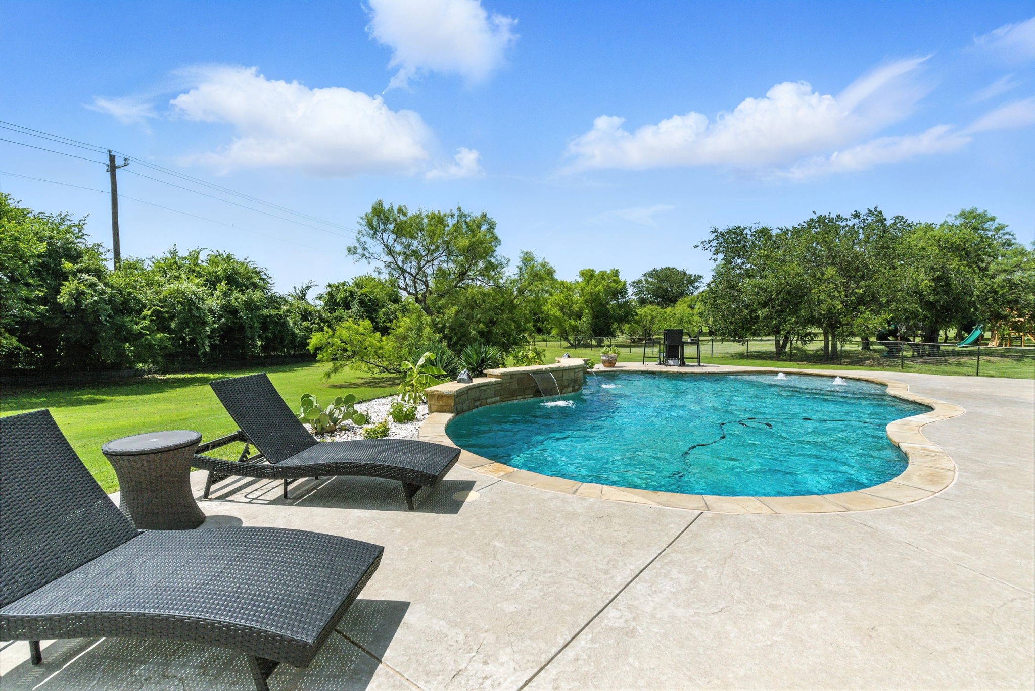 363 Red Bird Drive Springtown TX 76082