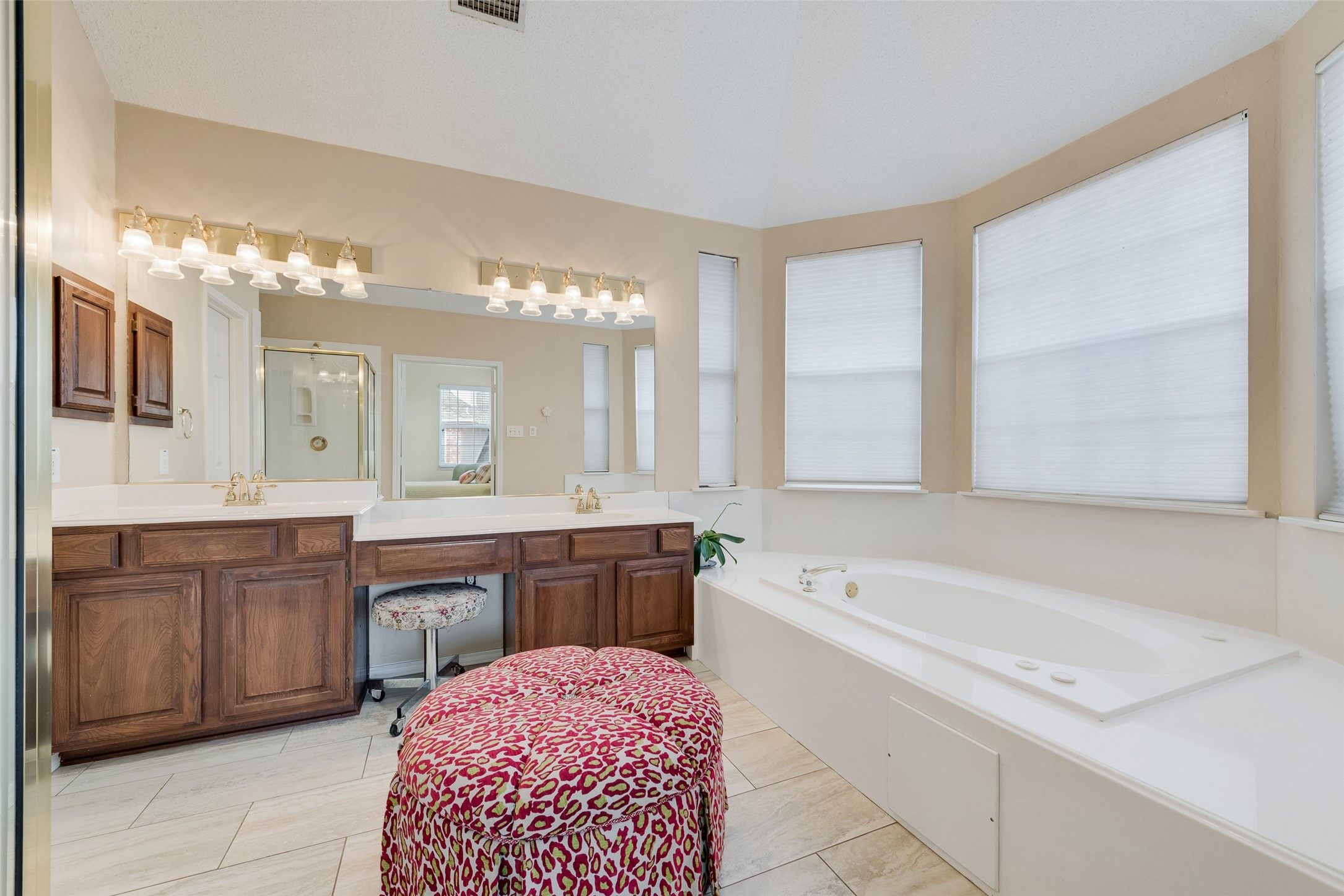 3207 Abingdon Drive Richardson TX 75082