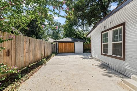 709 N Buffalo Avenue Cleburne TX 76033