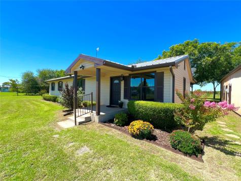 202 Vinyard Drive Waxahachie TX 75167