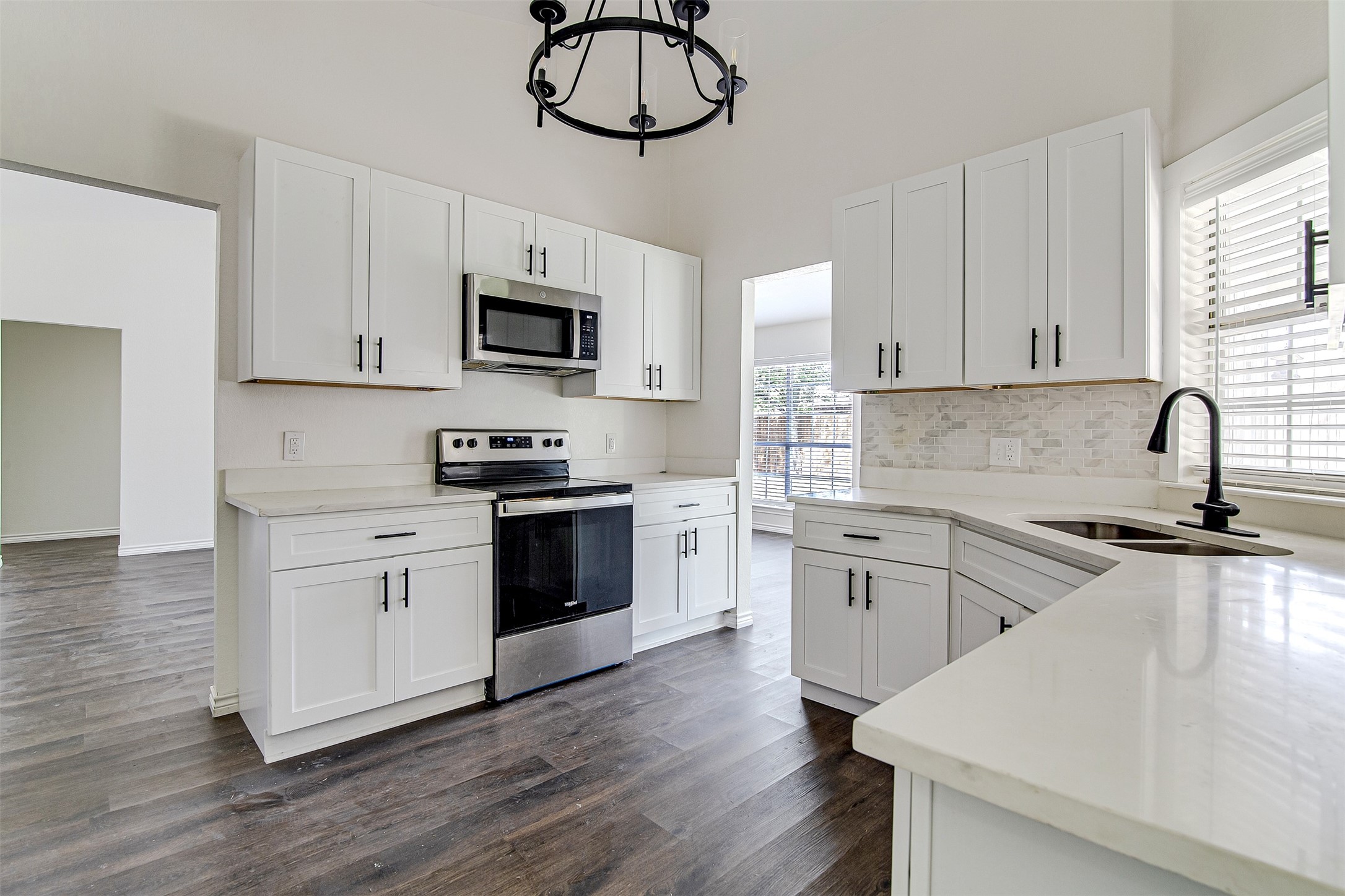 6713 Inwood Drive North Richland Hills TX 76182