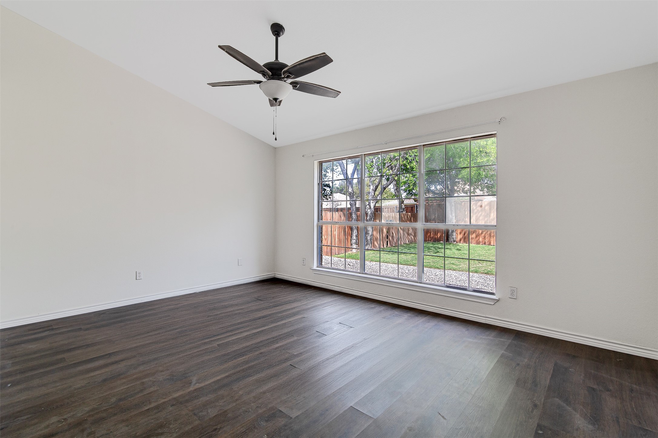6713 Inwood Drive North Richland Hills TX 76182