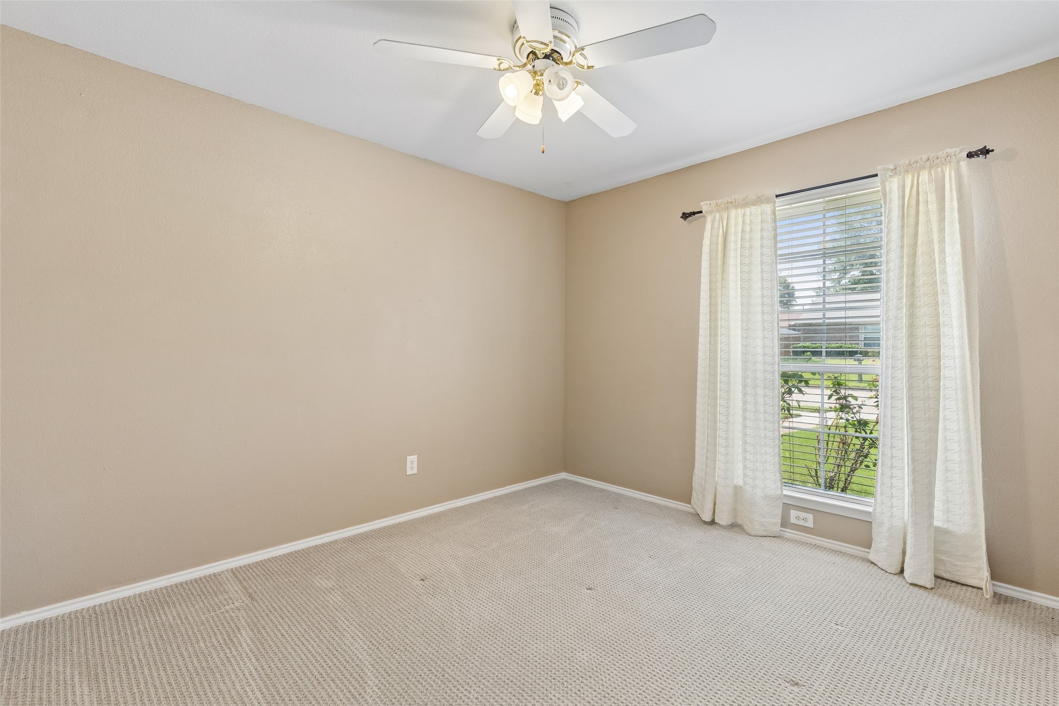 1549 Waterford Drive Lewisville TX 75077