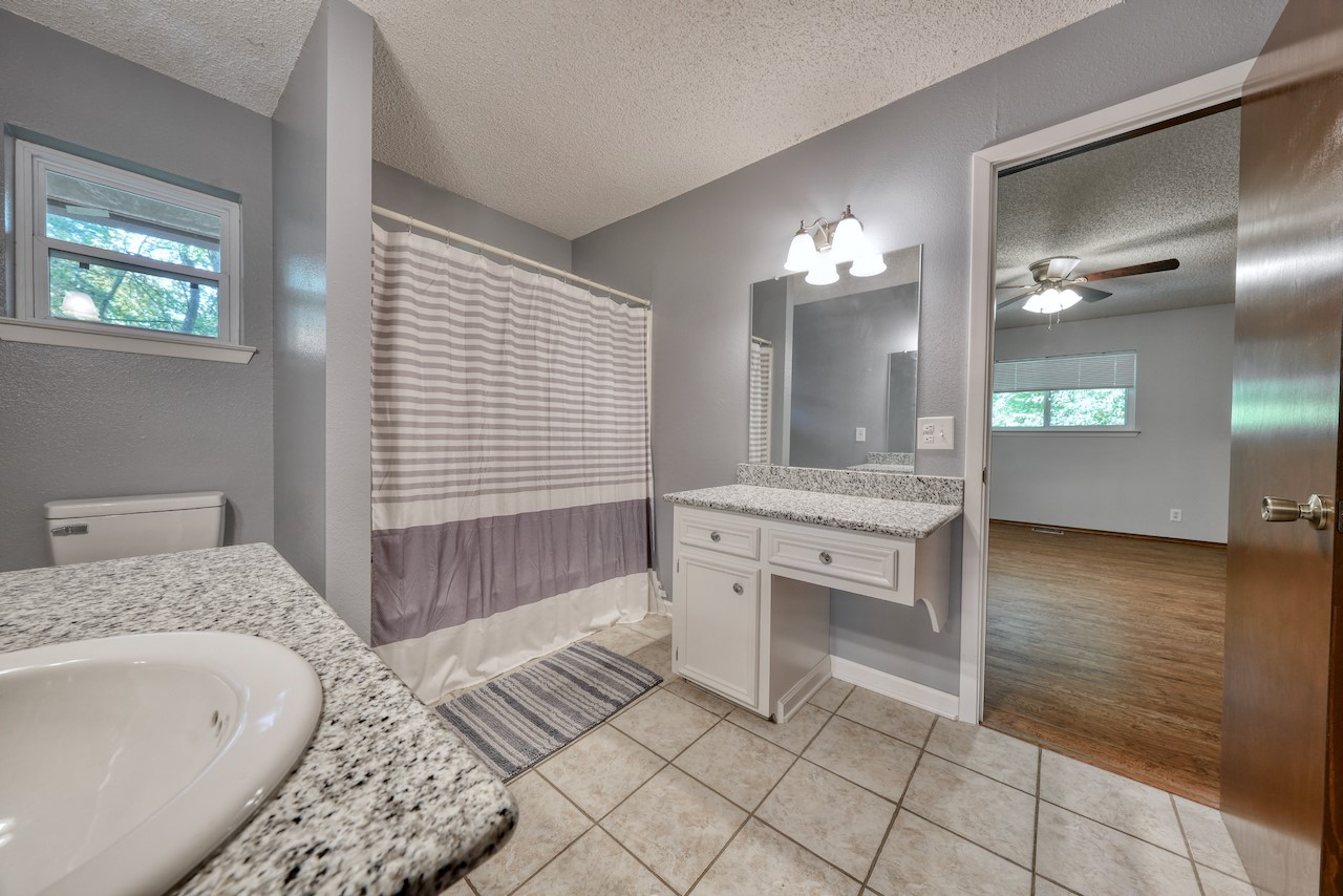 114 Hideaway Lane E Hideaway TX 75771
