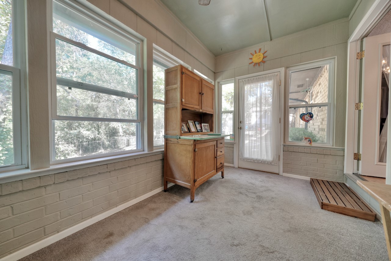 114 Hideaway Lane E Hideaway TX 75771