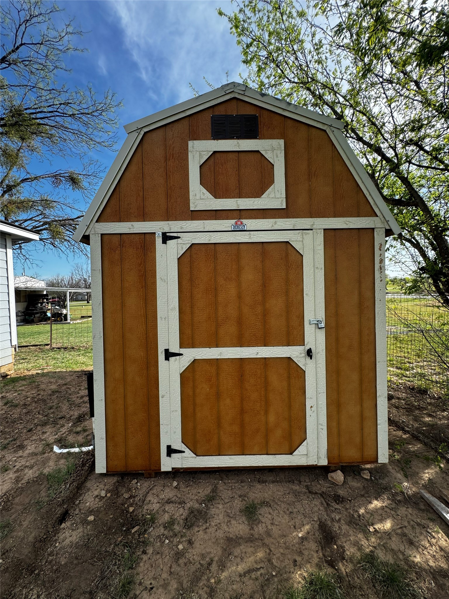 909 N 10th Street Albany TX 76430