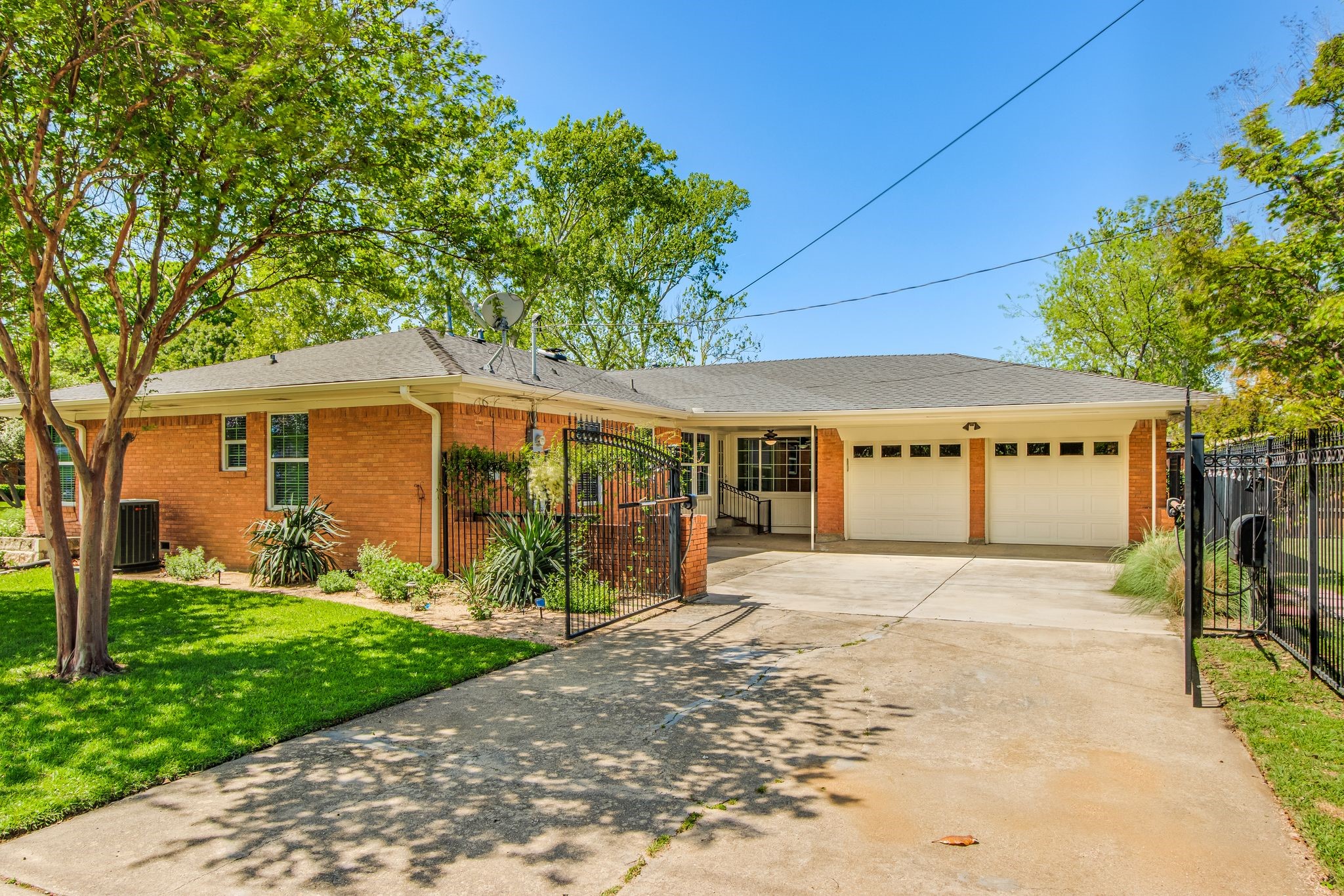700 Ridgedale Drive Richardson TX 75080