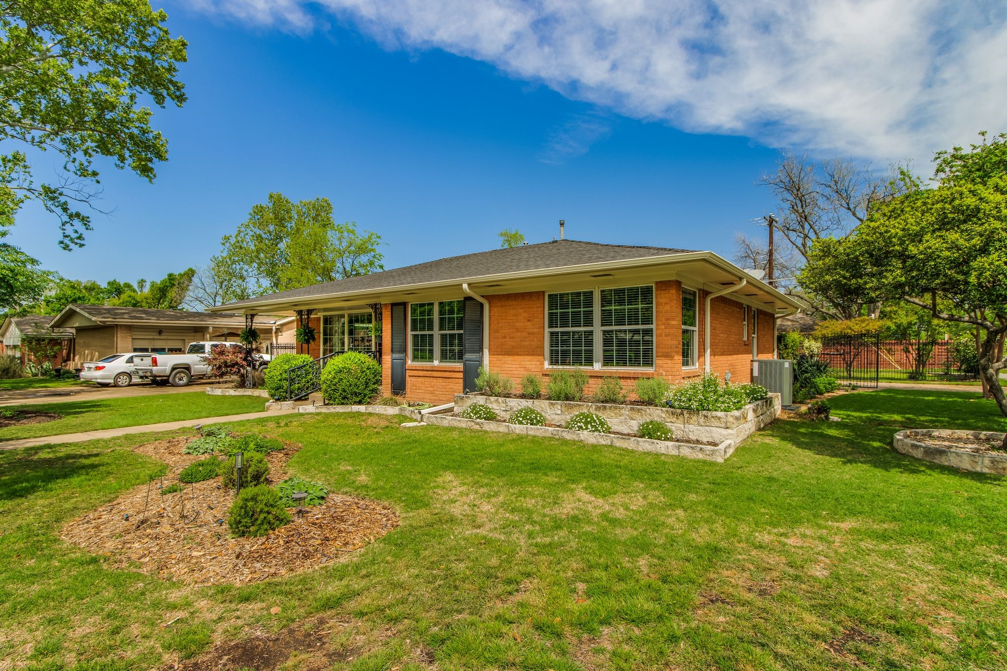 700 Ridgedale Drive Richardson TX 75080