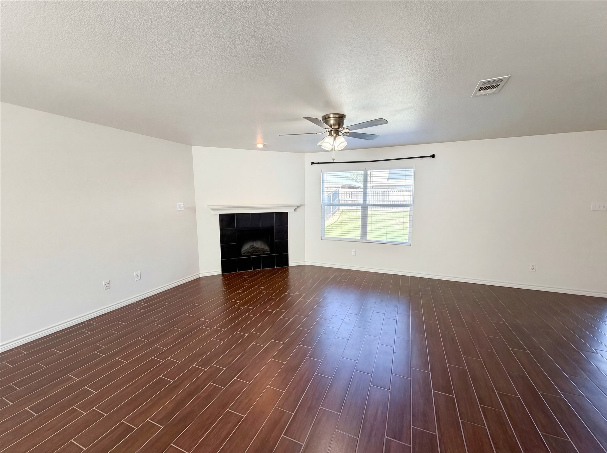 2027 Pine Knot Drive Heartland TX 75126