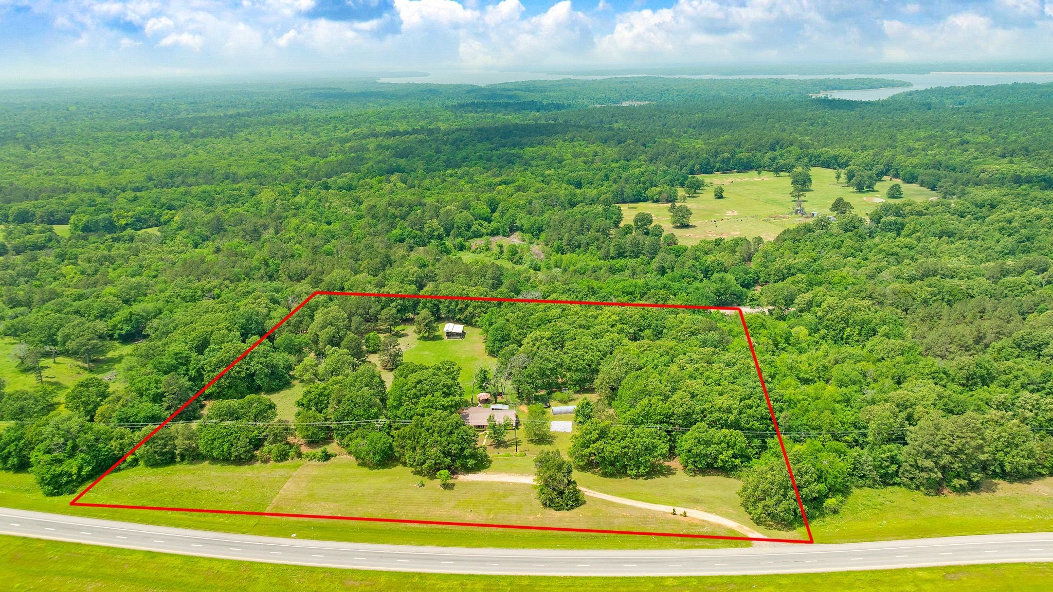 9157 N Highway 271 Powderly TX 75473