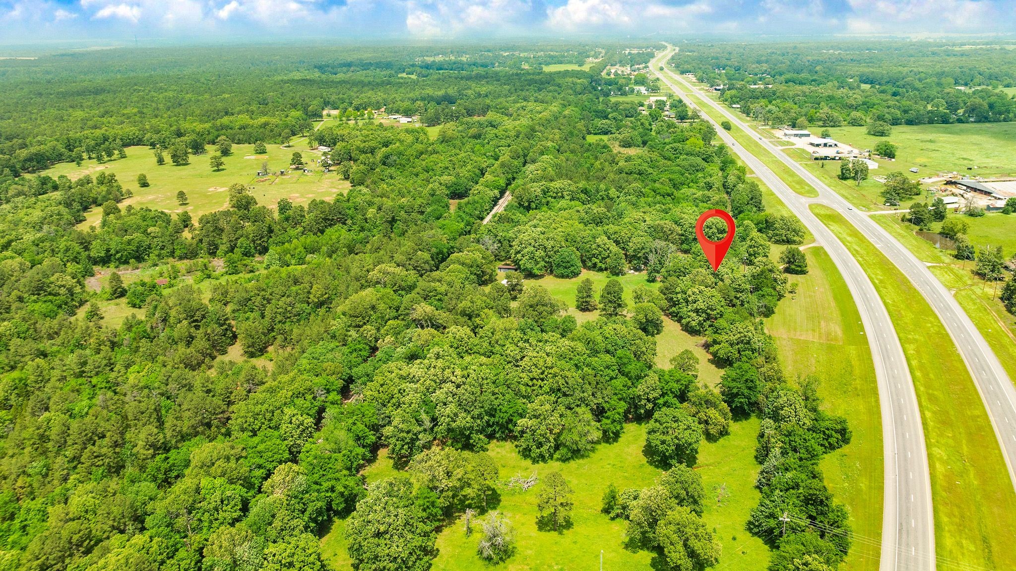 9157 N Highway 271 Powderly TX 75473
