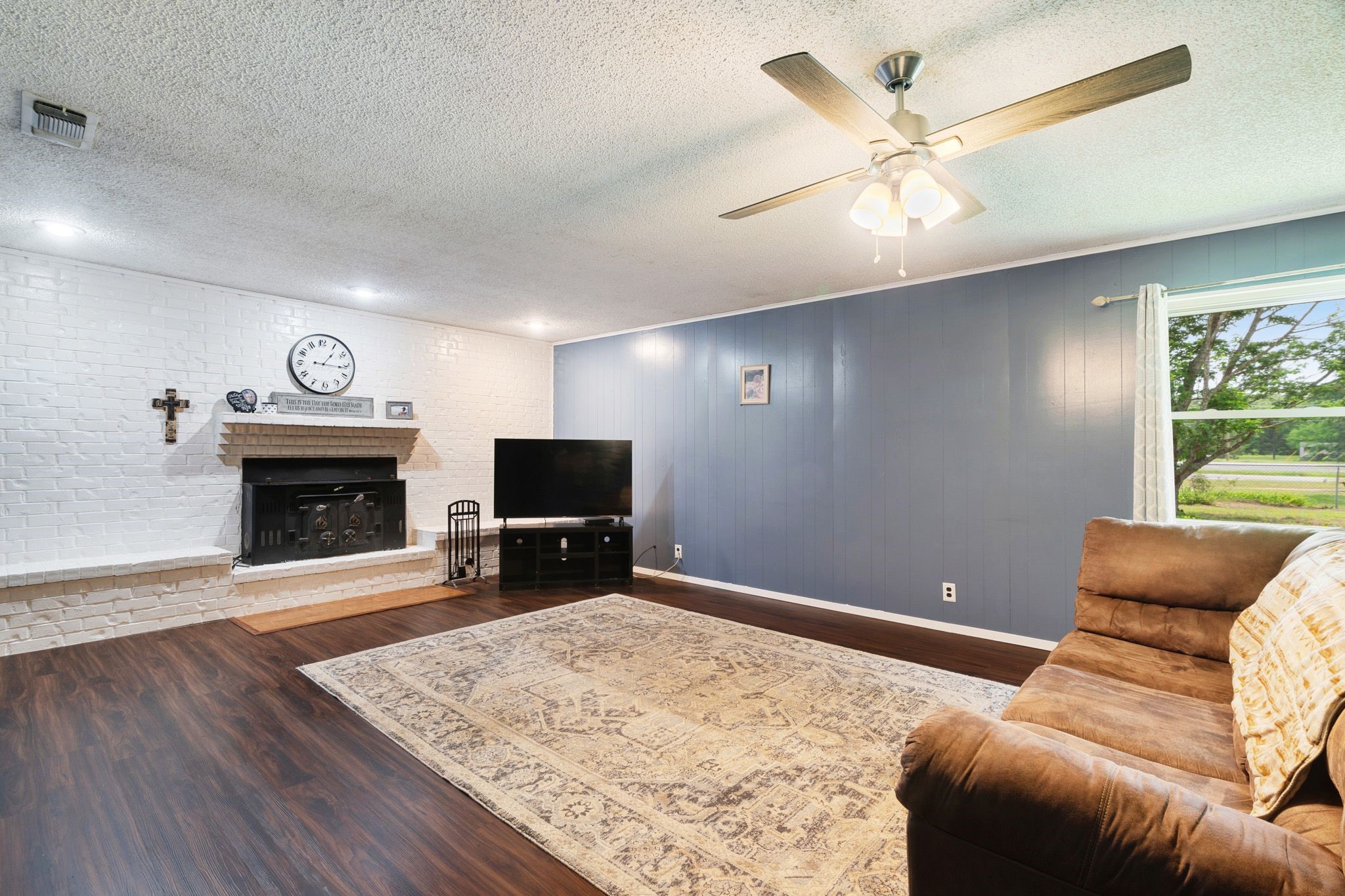 9157 N Highway 271 Powderly TX 75473