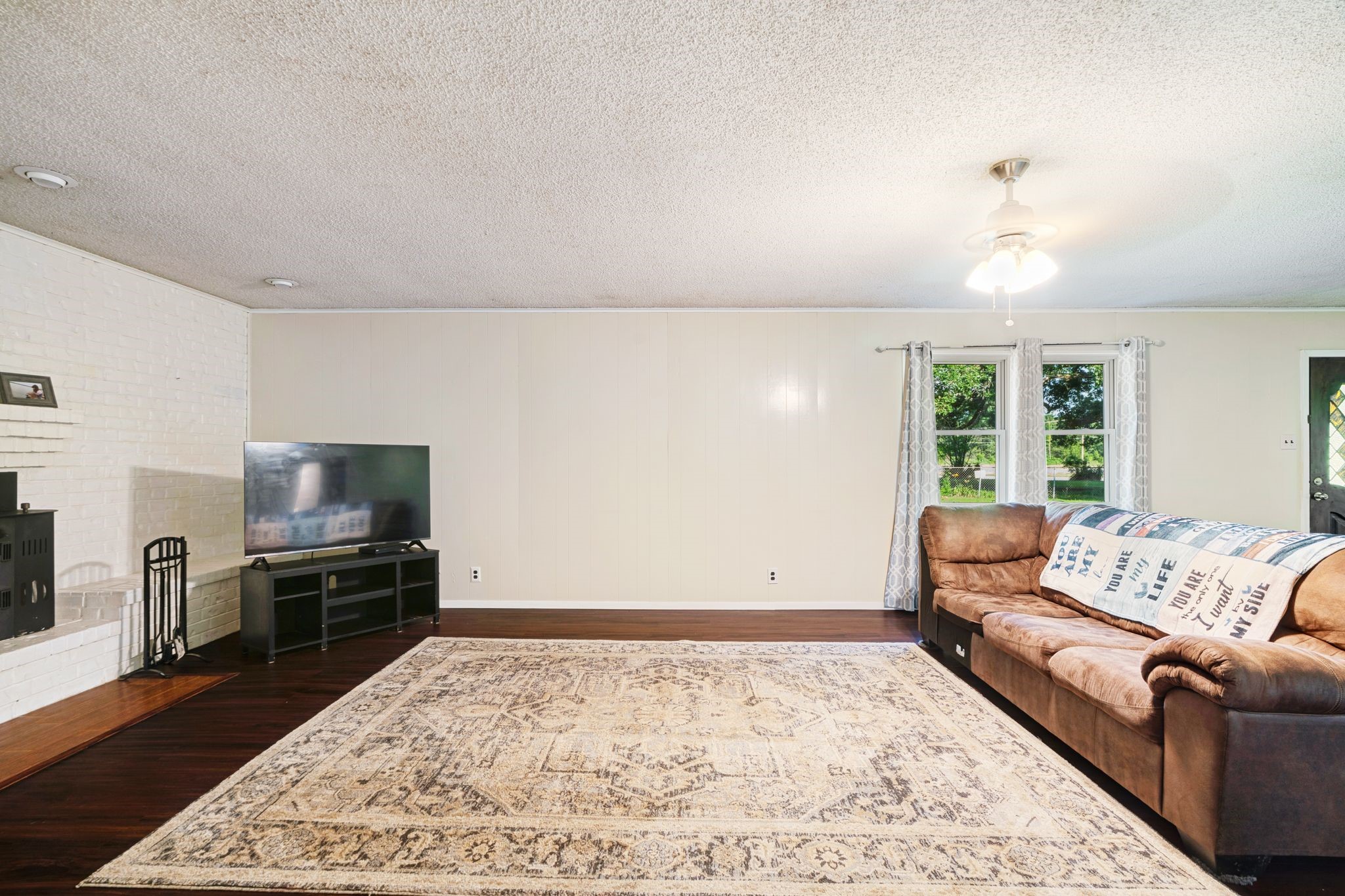 9157 N Highway 271 Powderly TX 75473