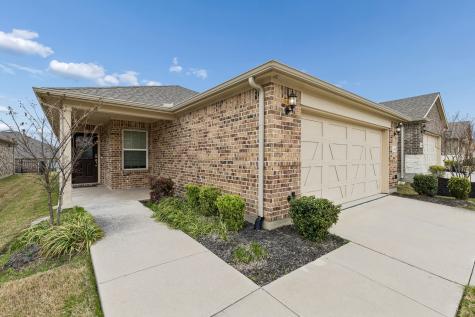 1005 Memorial Drive Little Elm TX 76227