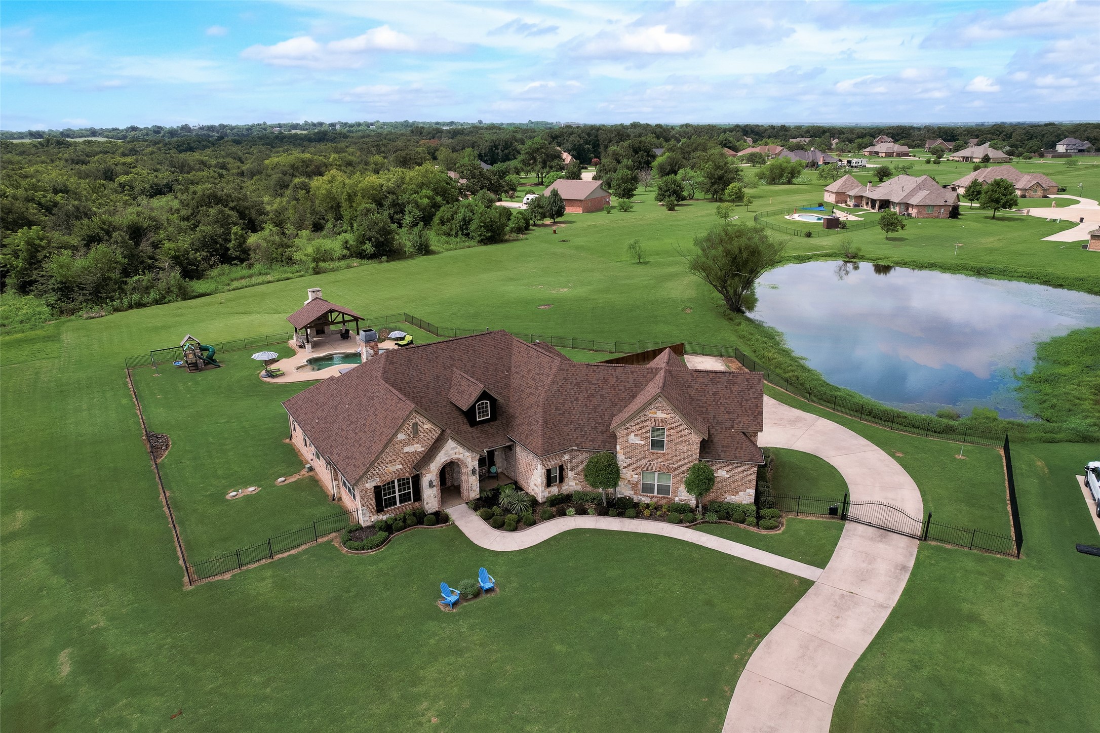 3132 Greenwood Circle Kaufman TX 75142